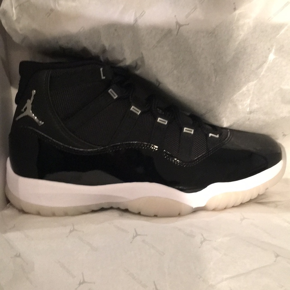 Jordan 11 jubilee size 8